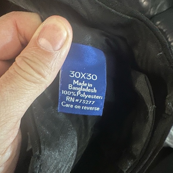 Black Apt 9 Slacks, Slim Fit, Like New, Men’s Size 30 x 30 - Picture 2 of 2